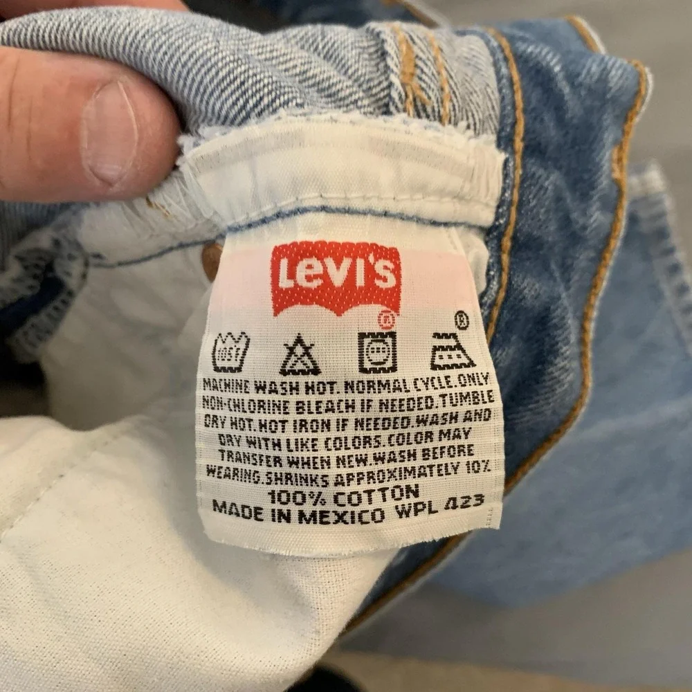 Vintage Levis 501 Jeans Mens 38x33 Blue Medium Wash Straight Distressed (Paint)